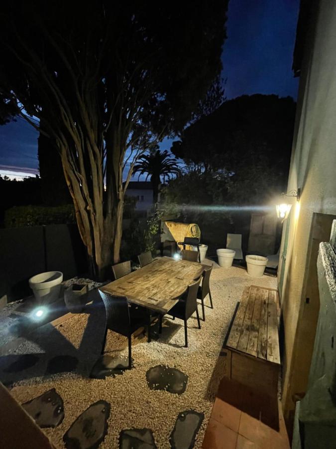 Appartement Plein Centre Avec Jardin Saint-Tropez Eksteriør billede